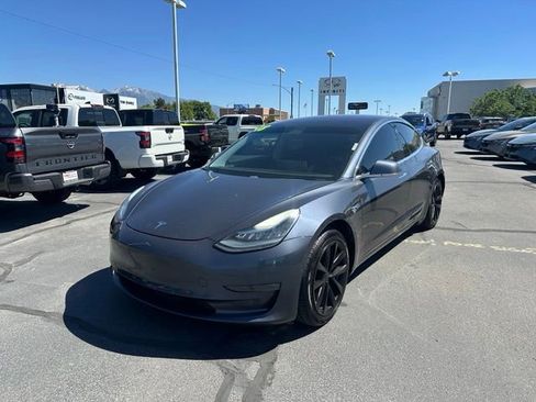Used 2018 Tesla Model 3 Long Range RWD image 5