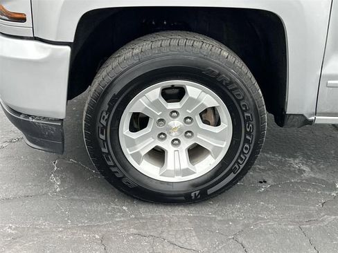 Used 2019 Chevrolet Silverado 1500 LT w/ All Star Edition image 30