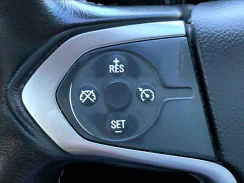 Used 2018 Chevrolet Silverado 1500 LT w/ Texas Edition image 20