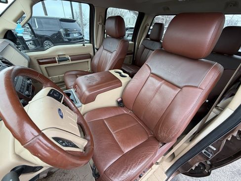 Used 2012 Ford F250 King Ranch w/ King Ranch w/Chrome Pkg image 16