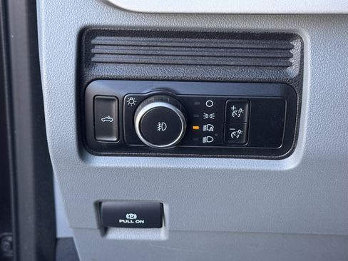 Used 2024 Ford F250 XL w/ STX Appearance Package image 23