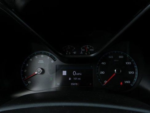 Used 2022 GMC Canyon Denali image 16