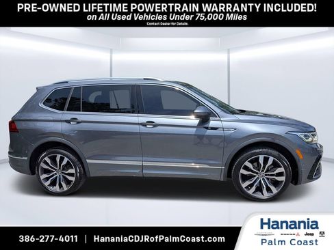 Used 2022 Volkswagen Tiguan SEL R-Line AWD/4WD image 2
