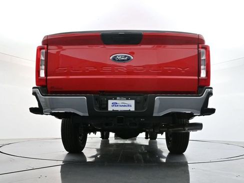 New 2026 Ford F250 XL w/ XL Chrome Package RWD image 30