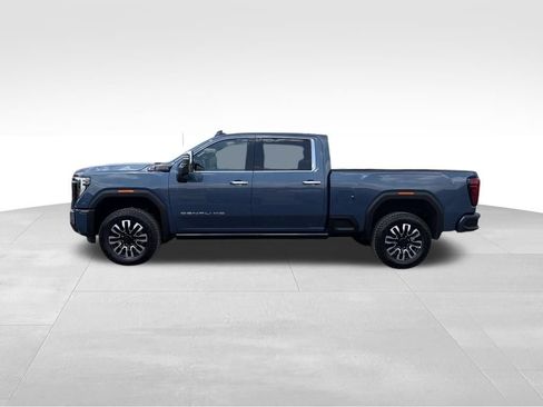 Used 2026 GMC Sierra 3500 Denali Ultimate AWD/4WD image 13