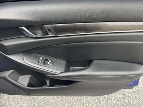 Used 2021 Honda Accord Sport image 13