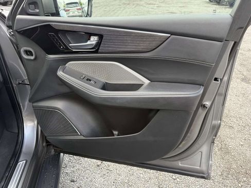 Used 2024 Acura MDX SH-AWD w/ Advance Package image 15