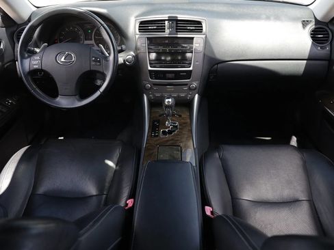 Used 2010 Lexus IS 250 AWD w/ Preferred Accessory Package image 2