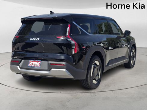 New 2026 Kia EV9 Light image 4