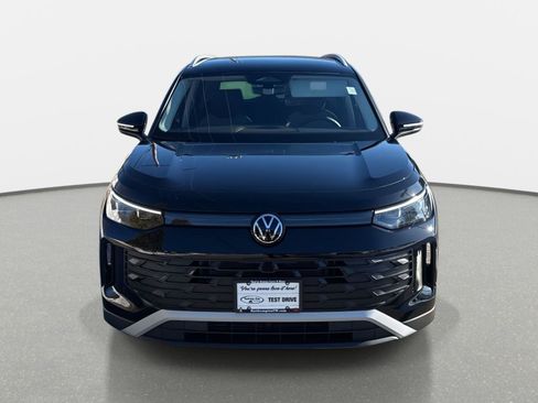 New 2026 Volkswagen Tiguan S image 2