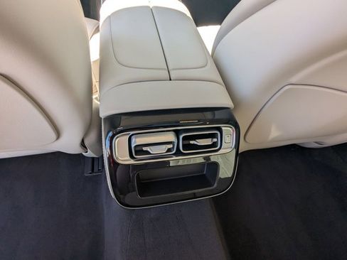 Used 2023 Mercedes-Benz S 500 4MATIC image 18