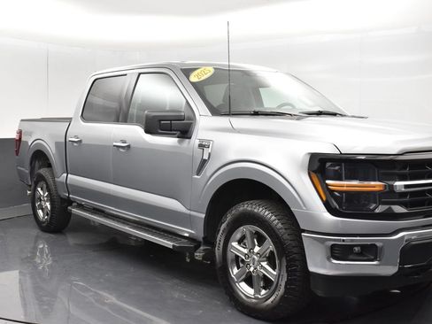 Used 2025 Ford F150 XLT w/ Equipment Group 301A Standard AWD/4WD image 11