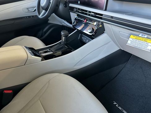 New 2026 Hyundai Tucson SEL AWD/4WD image 16