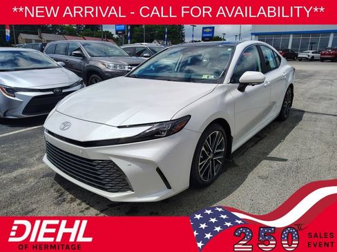 Certified 2025 Toyota Camry XLE w/ Premium Plus Package FWD image 1