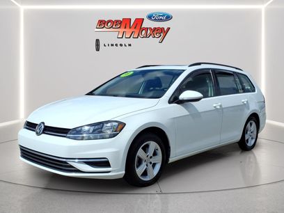 Used 2018 Volkswagen Golf SE