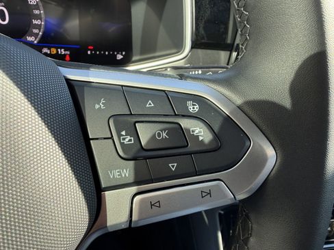 New 2026 Volkswagen Taos SE AWD/4WD image 17