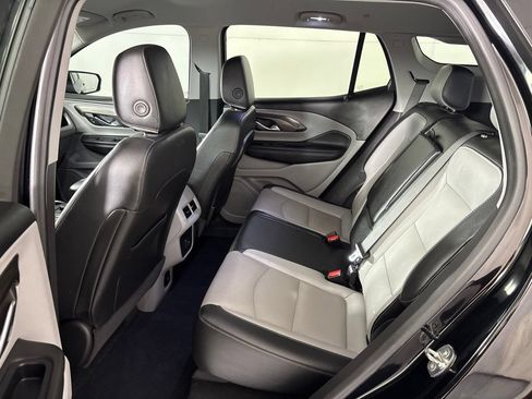 Used 2023 GMC Terrain SLT w/ LPO, Floor Liner Package AWD/4WD image 21
