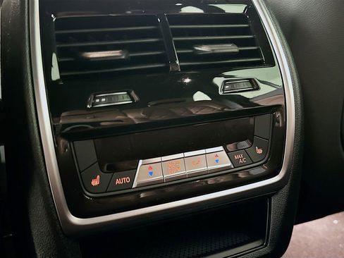 New 2026 BMW X5 M60i image 33