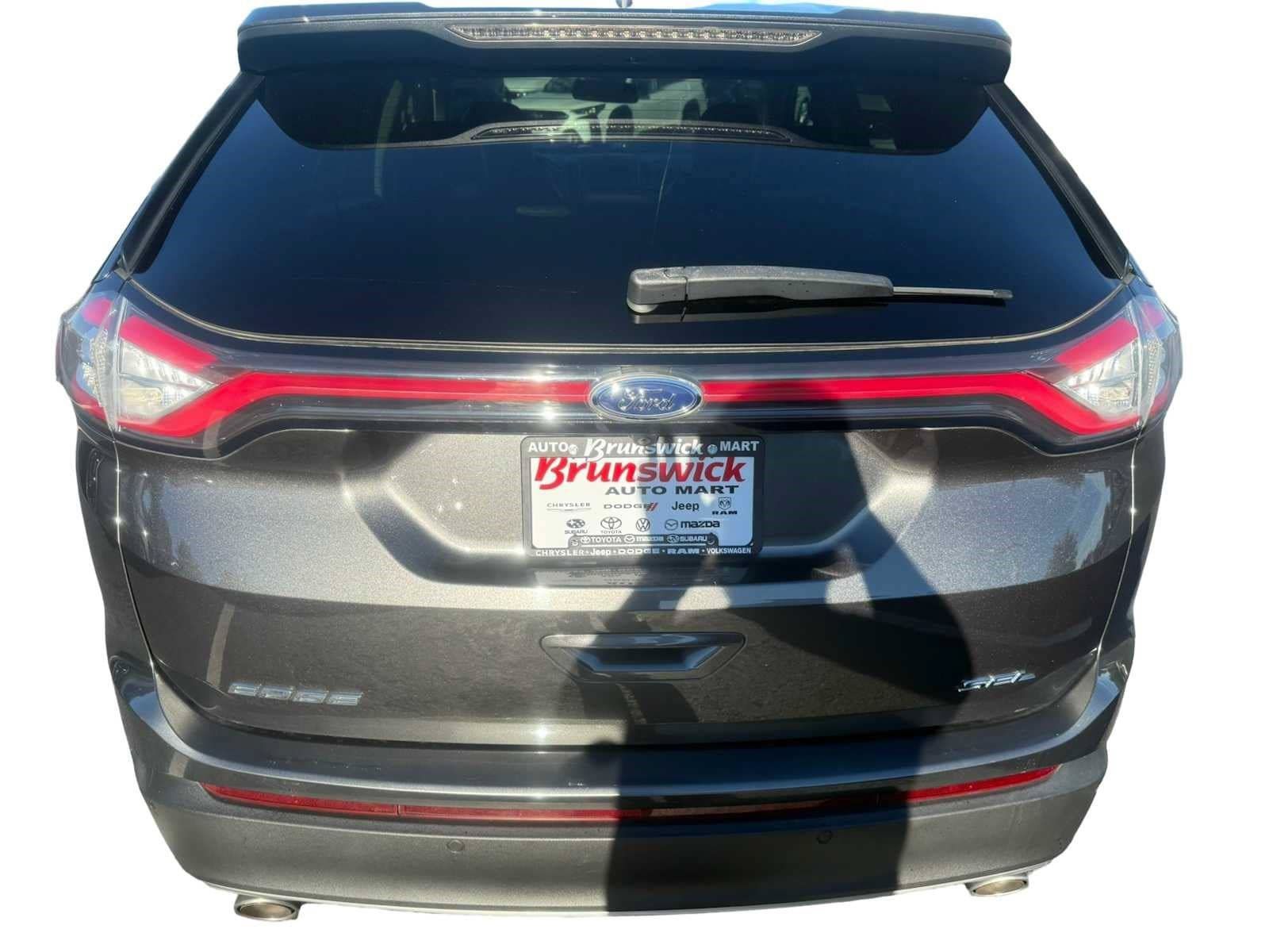 Used 2015 Ford Edge SEL w/ Equipment Group 201A FWD image 16