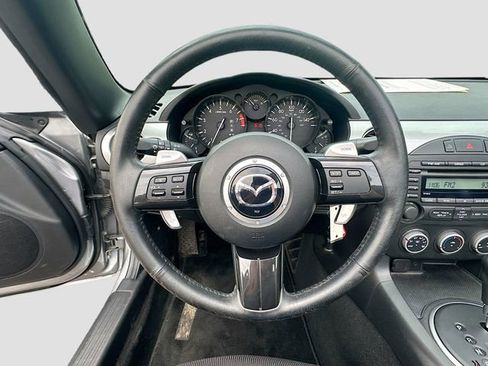Used 2015 MAZDA MX-5 Miata Club RWD image 12