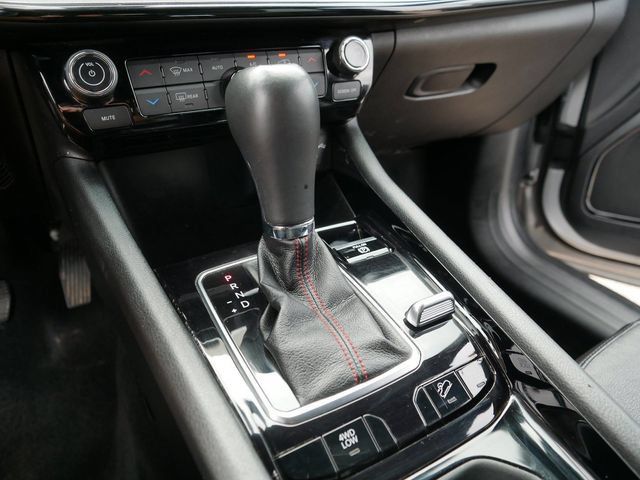 Used 2024 Jeep Compass Trailhawk AWD/4WD image 33
