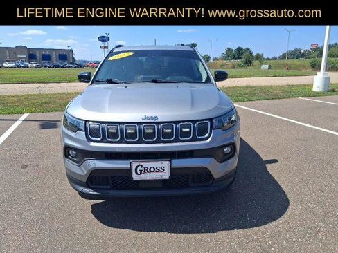 Certified 2022 Jeep Compass Latitude AWD/4WD image 3