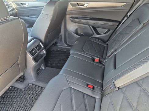 New 2026 Volkswagen Atlas Cross Sport SE image 20