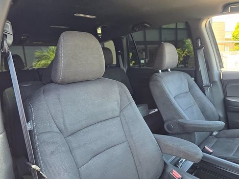 Used 2022 Honda Pilot Sport image 14