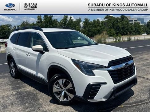 Certified 2025 Subaru Ascent Premium AWD/4WD image 1