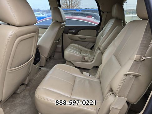 Used 2011 Chevrolet Tahoe LT w/ Luxury Package image 7