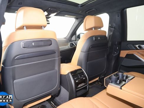 Used 2024 BMW X7 xDrive40i w/ M Sport Package image 65