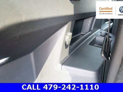 Certified 2024 Volkswagen Atlas SE image 35