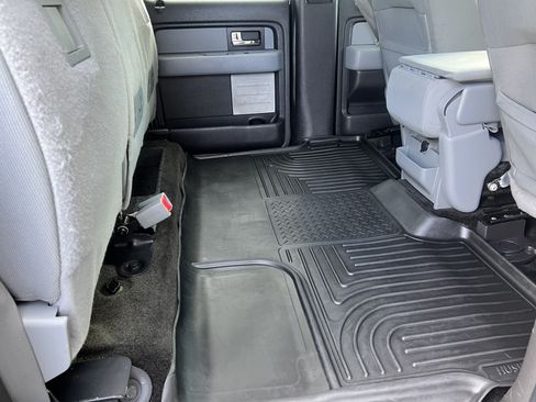 Used 2014 Ford F150 XLT w/ Equipment Group 302A Luxury AWD/4WD image 17