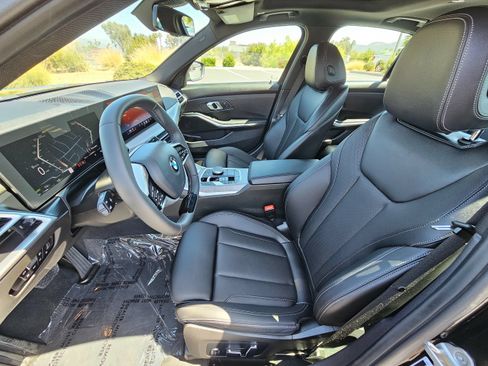 Used 2026 BMW 330i Sedan RWD image 17