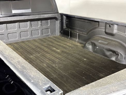 Used 2022 RAM 3500 Laramie AWD/4WD image 21