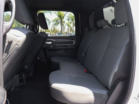 Used 2021 RAM 2500 Big Horn AWD/4WD image 33