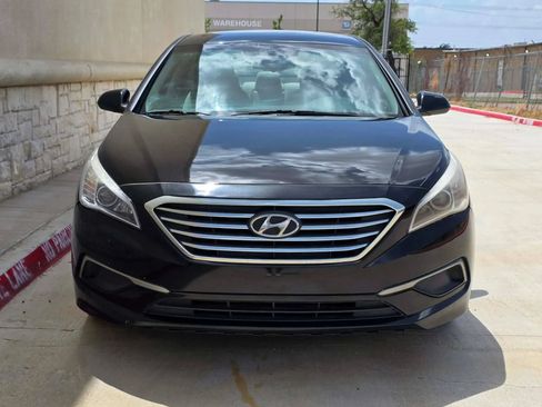 Used 2017 Hyundai Sonata SE FWD image 8