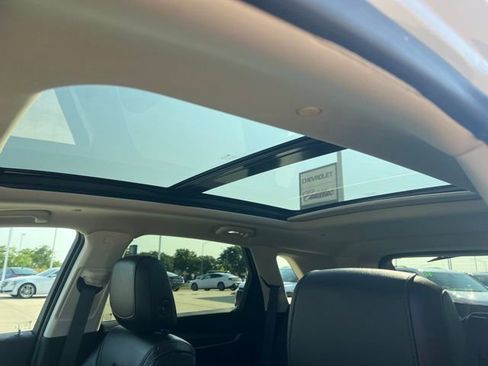 Used 2019 Cadillac XT5 Luxury image 12