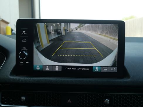 Used 2024 Honda Civic Touring image 27