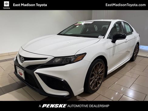 Certified 2024 Toyota Camry SE w/ Convenience Package AWD/4WD image 1