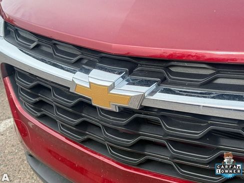 Used 2025 Chevrolet Trax LS image 7