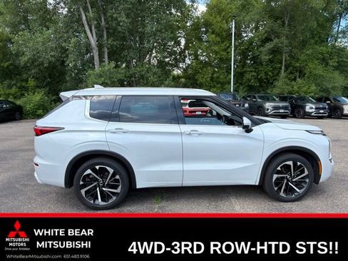 Used 2022 Mitsubishi Outlander SEL AWD/4WD image 1