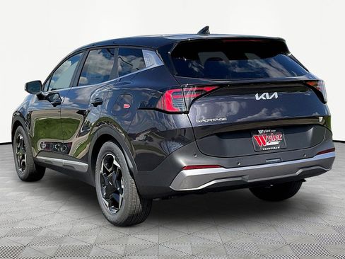 New 2026 Kia Sportage EX FWD image 4