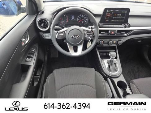 Used 2020 Kia Forte LXS FWD image 29