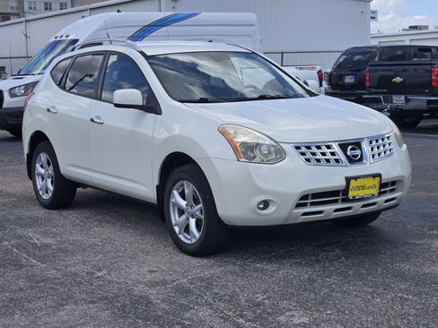Used 2010 Nissan Rogue SL w/ Premium Pkg image 3