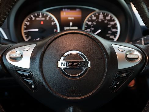 Used 2019 Nissan Sentra SV image 11