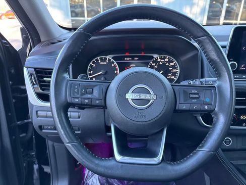 Used 2023 Nissan Rogue SL AWD/4WD image 16