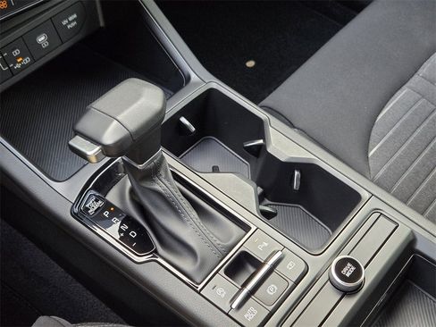 New 2025 Kia K5 LXS image 17