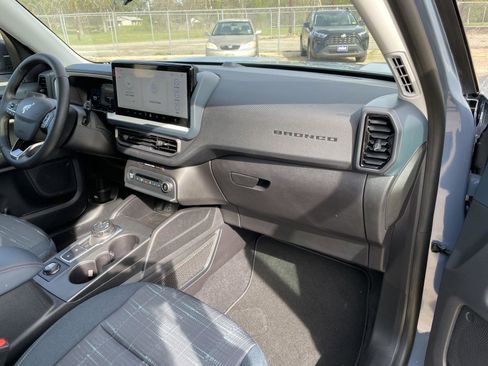 Used 2025 Ford Bronco Sport Heritage w/ Convenience Package AWD/4WD image 42