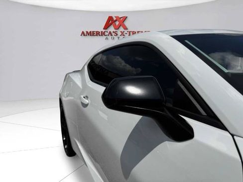 Used 2023 Chevrolet Camaro LT w/ RS Package RWD image 8